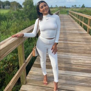 Look Don’t Touch Set